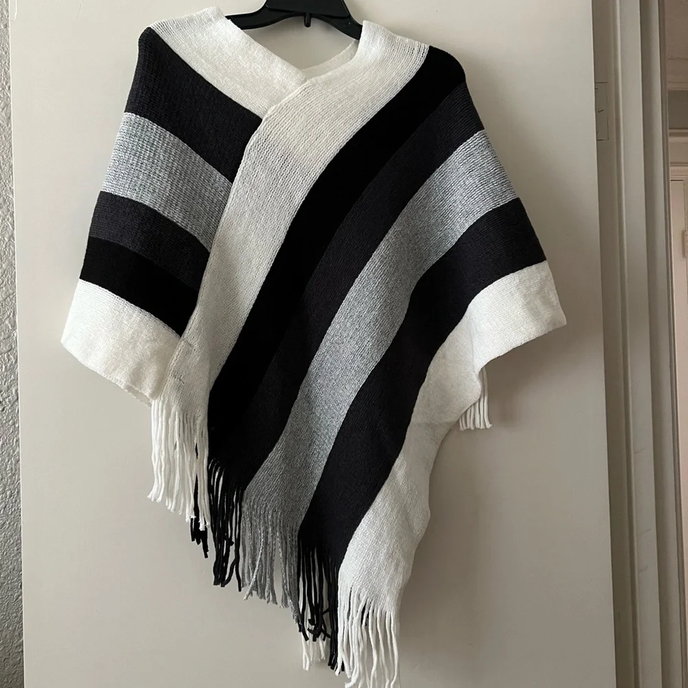 Two Piece PONCHO - Picture 9 of 14